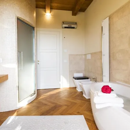 Villa Panoramic On The Hills Of The Langhe Among The Vineyards Large Swimming Pool *